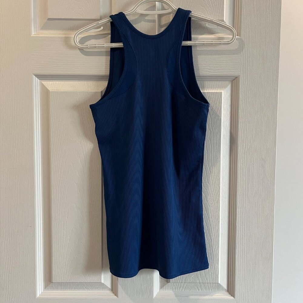 Under Armour Racerback tank - Picture 4 of 4